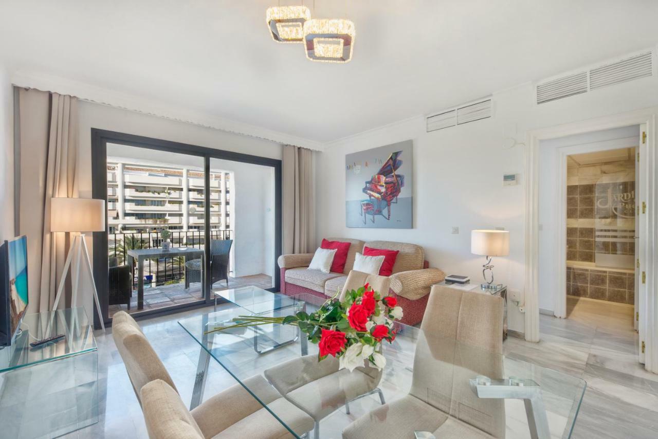 Ferienwohnung Jardines Del Puerto Marbella Exterior foto
