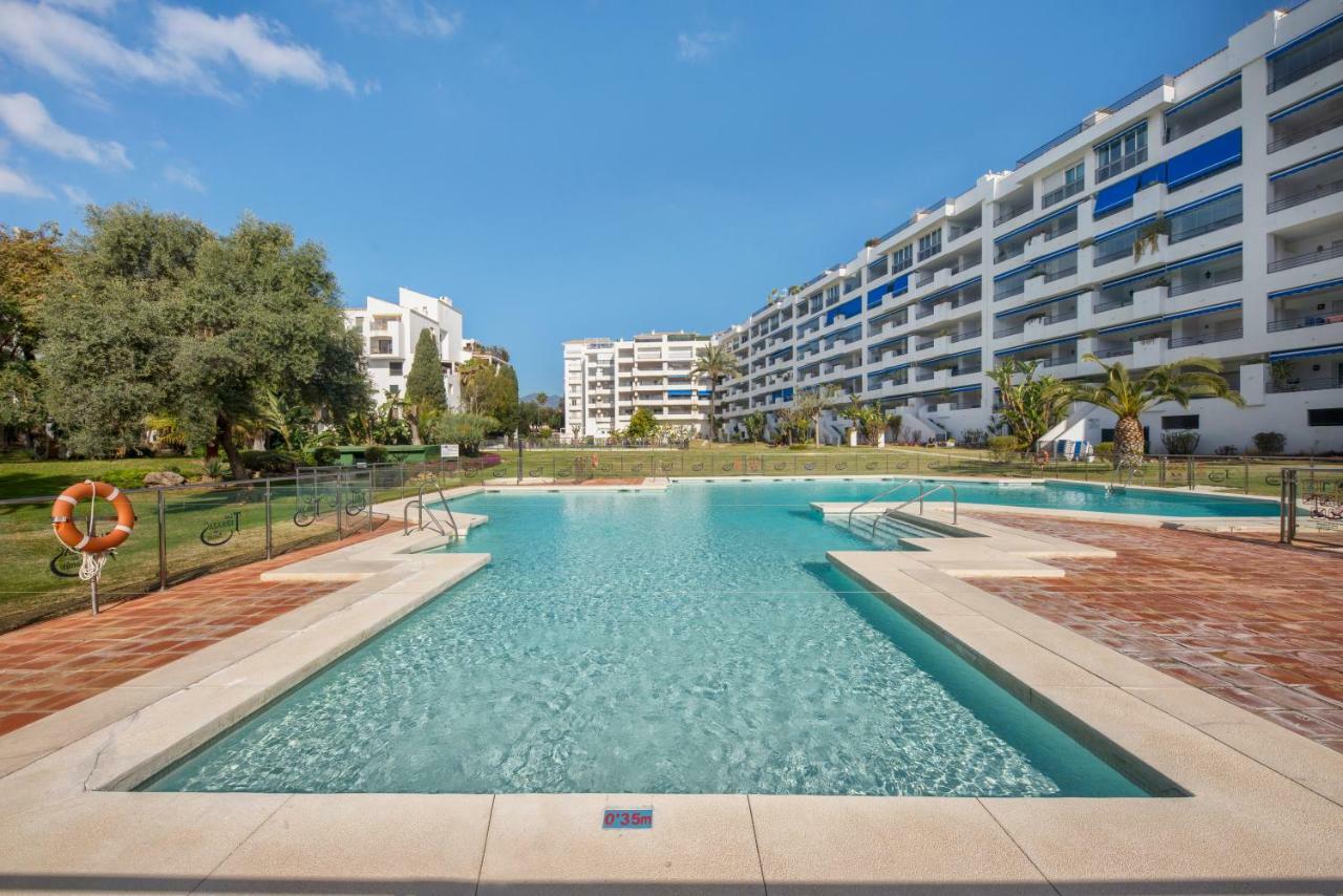 Ferienwohnung Jardines Del Puerto Marbella Exterior foto